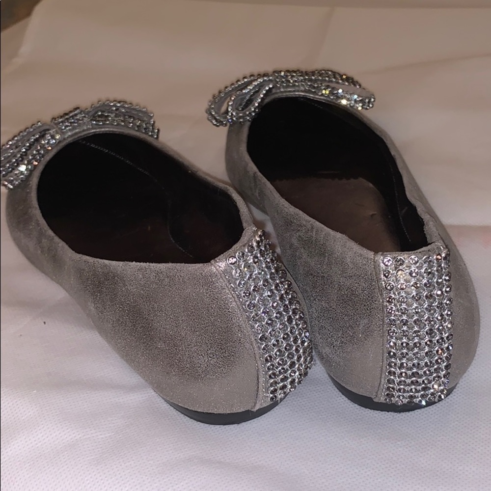 Flat shoes - Picture 2 of 5